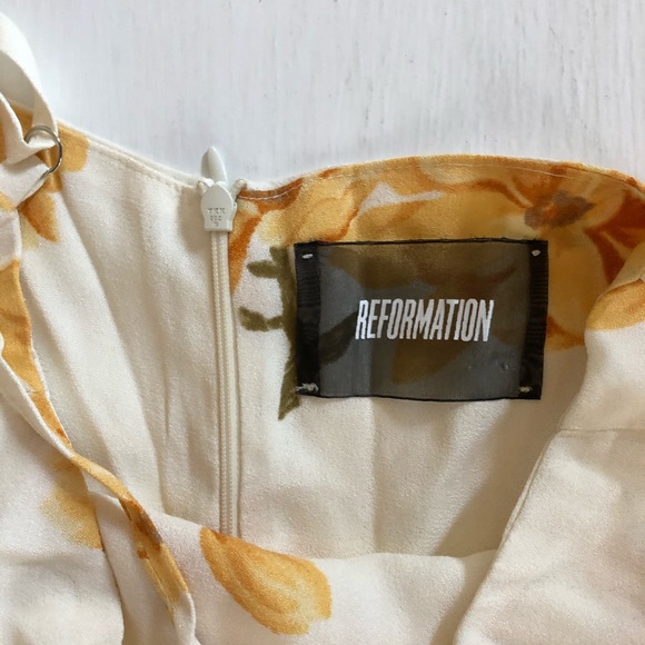 Reformation Afternoon Dress in Tangiers - Picture 8 of 9